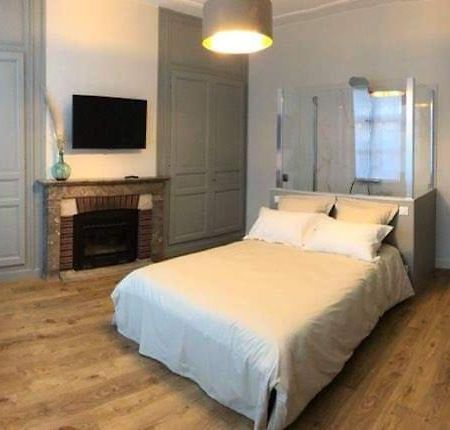 Les Chambres Berguoises Chambre Rez-De-Chaussee Au Coeur De Bergues Exteriör bild